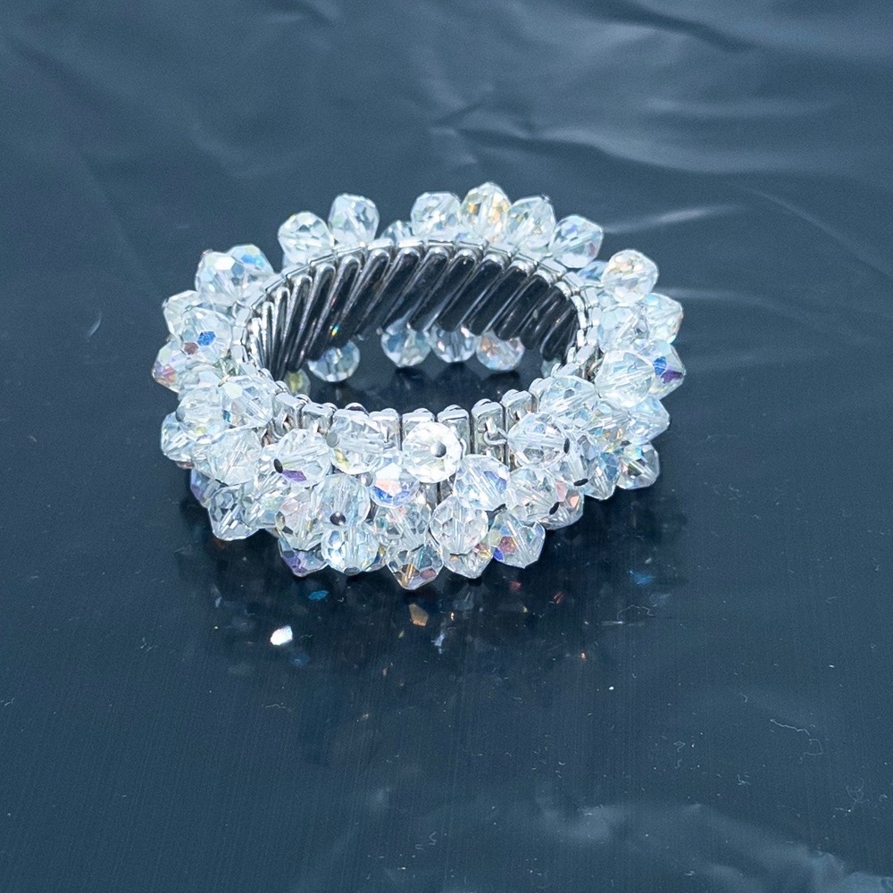 Vintage 1950s Silver Aurora Borealis Expansion Cha-Cha Bracelet‎